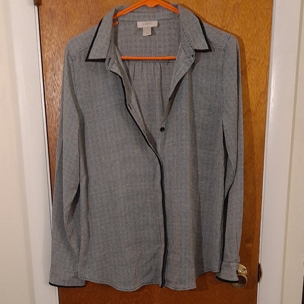 LOFT Black and White Button-Up Blouse